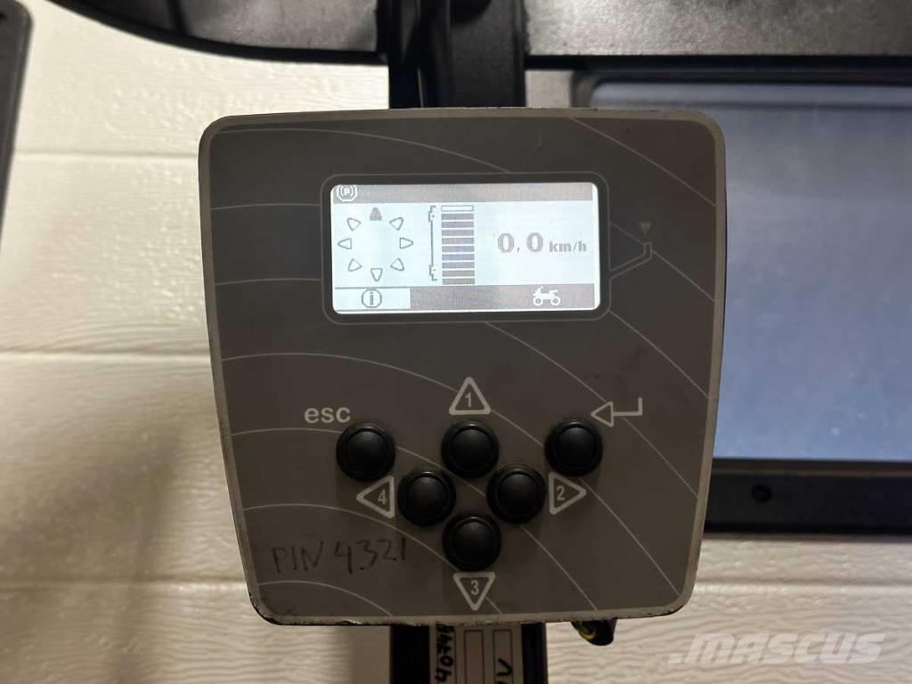 Rocla SST 16 AC Samopogonski ročni viličarji