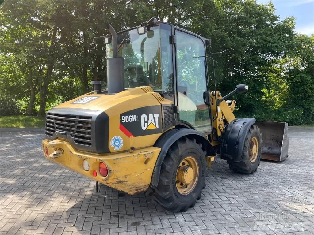 CAT 906H2 Kolesni nakladalci