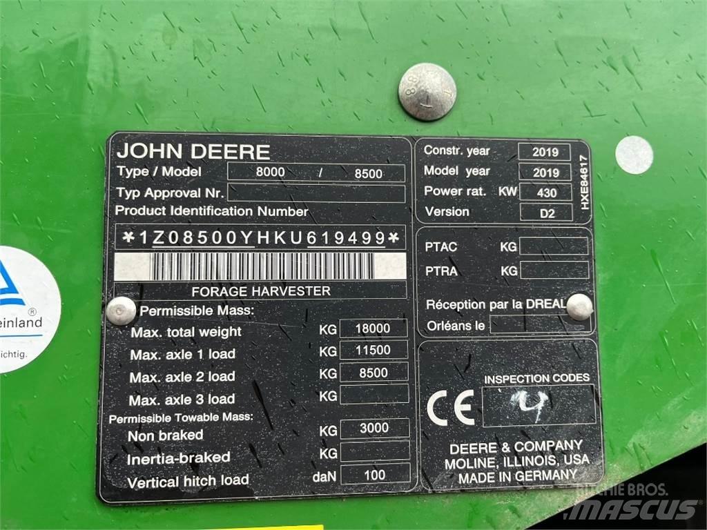 John Deere 8500 Kombajni za krmo