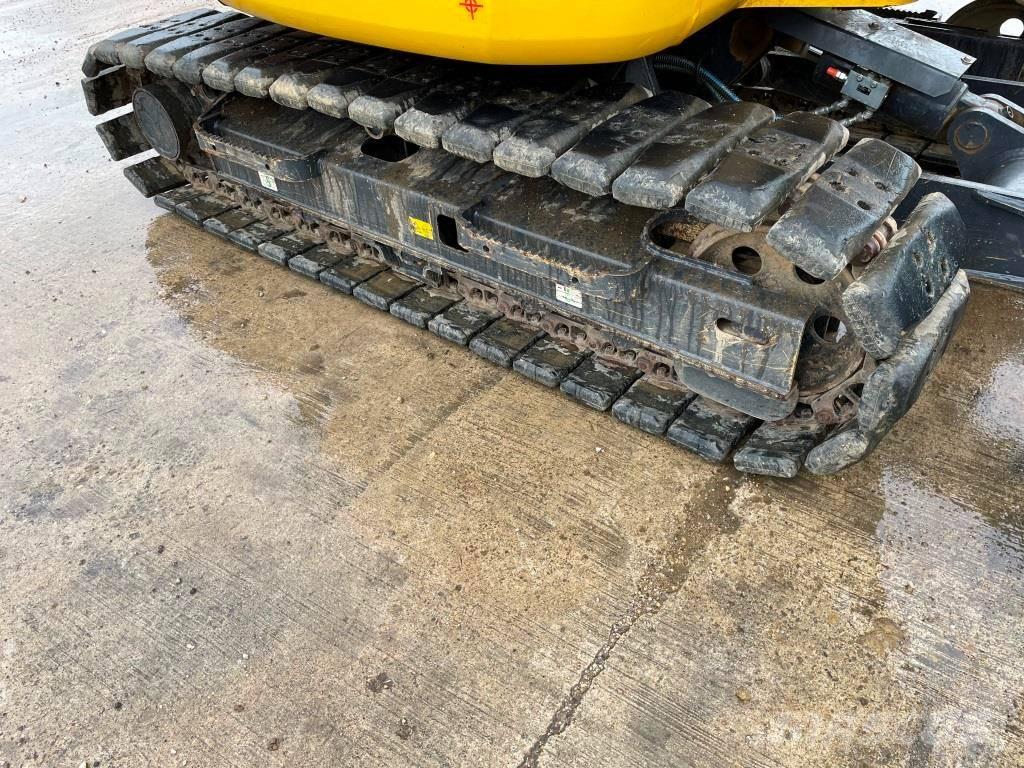 Komatsu PC 80MR-5E0 Midi bagri 7t – 12t