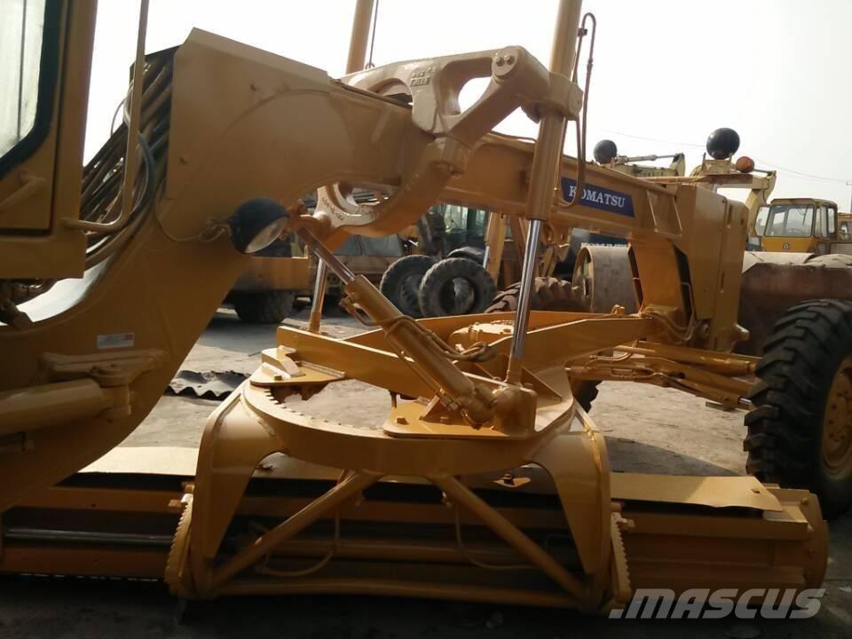 Komatsu GD 623 Grederji