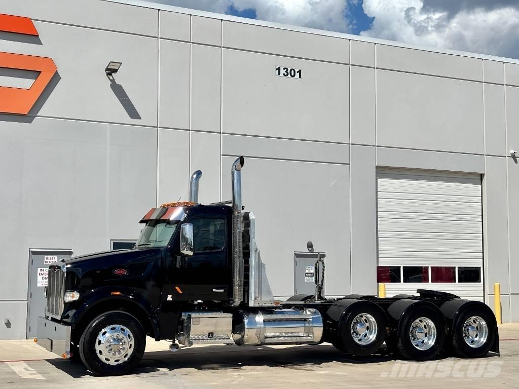Peterbilt 567 Vlačilci