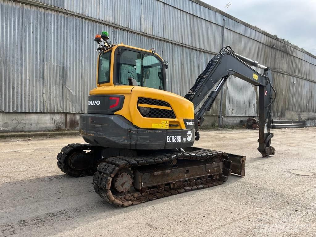 Volvo ECR 88 D Midi bagri 7t – 12t