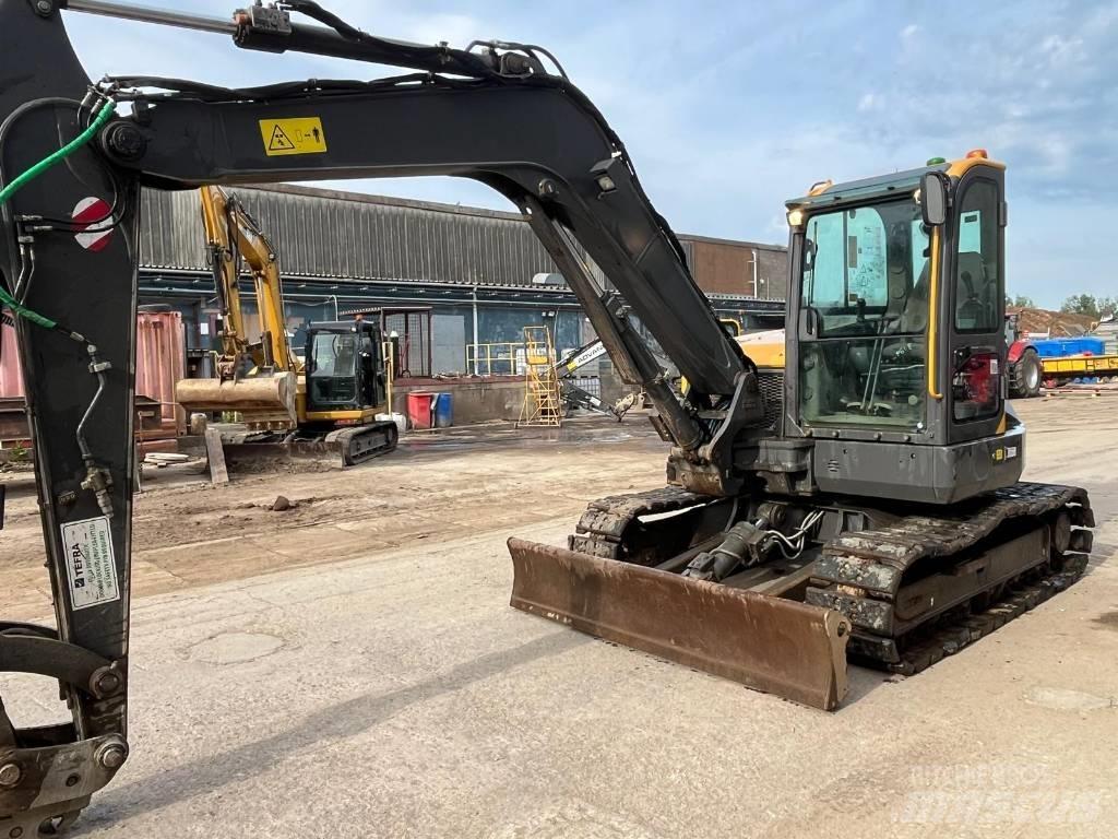 Volvo ECR 88 D Midi bagri 7t – 12t