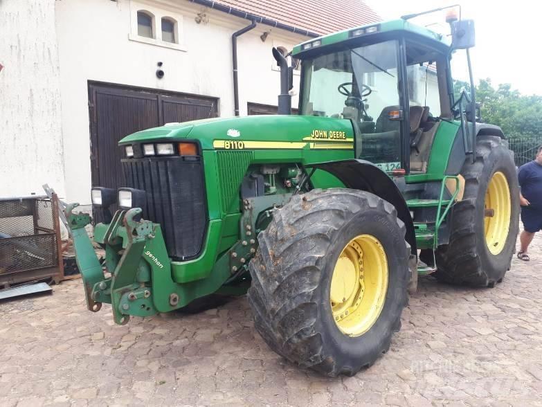 John Deere 8110 Traktorji