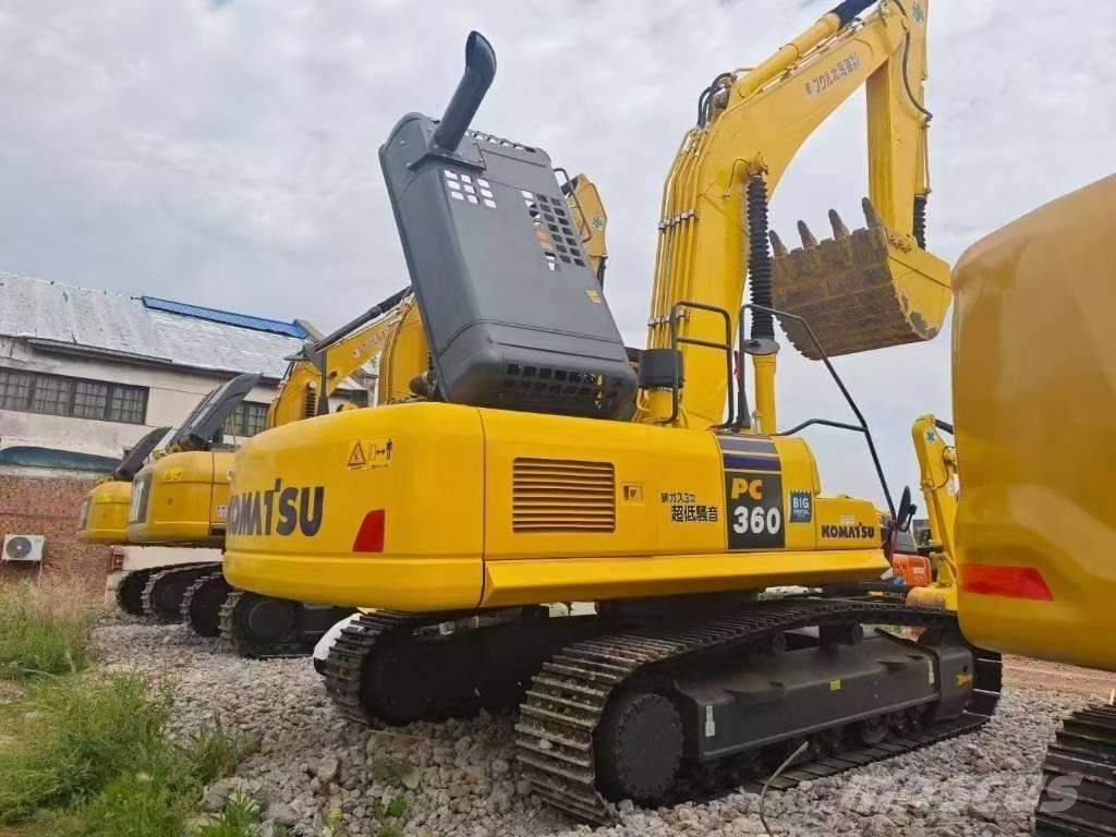 Komatsu 360-8 Bagri goseničarji
