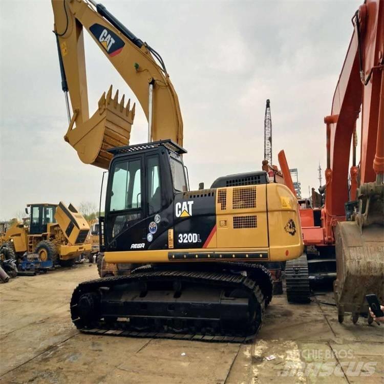 CAT 325DL Bagri goseničarji