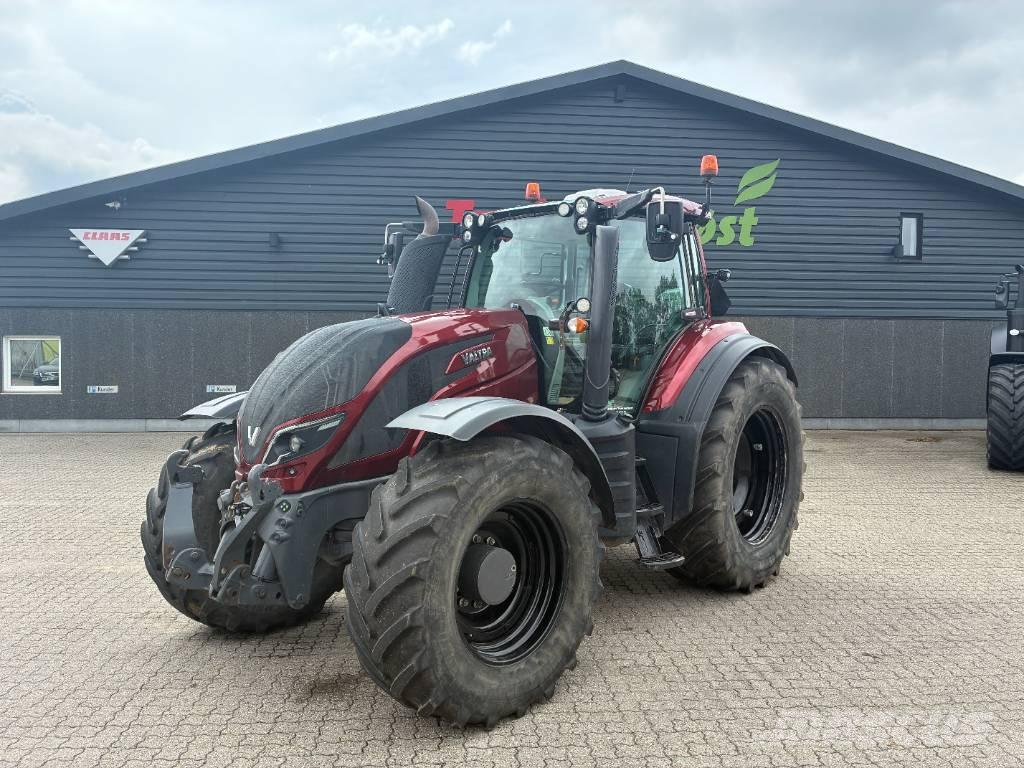 Valtra 254 Versus Traktorji