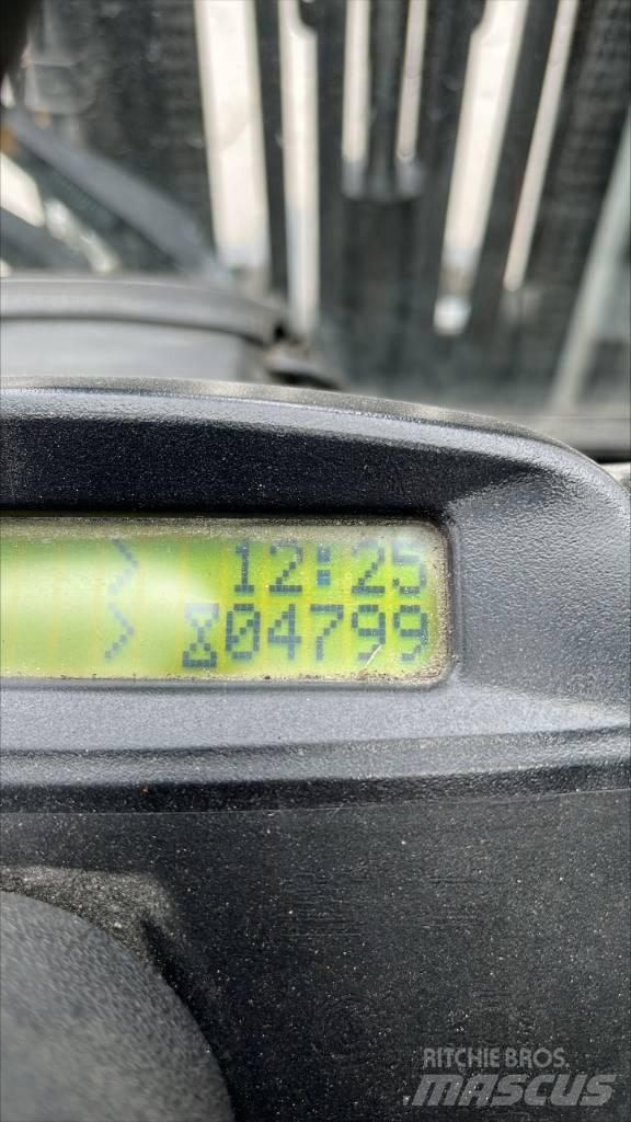 Yale GDP 30 VX Dizelski viličarji