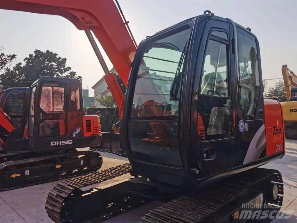 Hitachi ZX 70 Midi bagri 7t – 12t