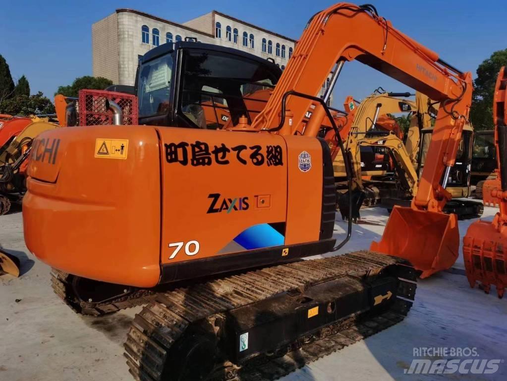 Hitachi ZX 70 Midi bagri 7t – 12t