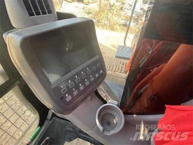 Hitachi ZX240H Bagri goseničarji