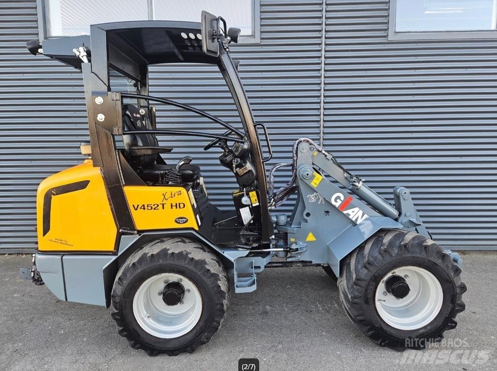 GiANT v452t hd x-tra Mini nakladalci