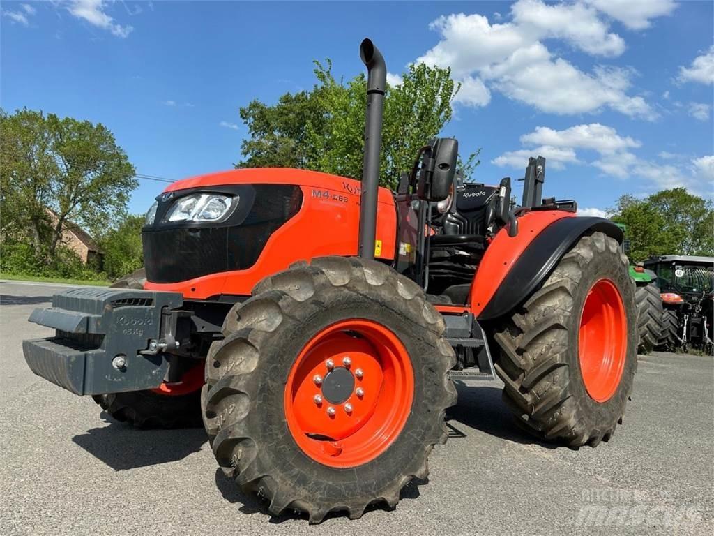 Kubota M4063 ROPS Traktorji