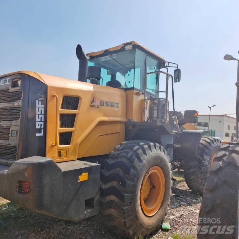 SDLG L 955 F Kolesni nakladalci