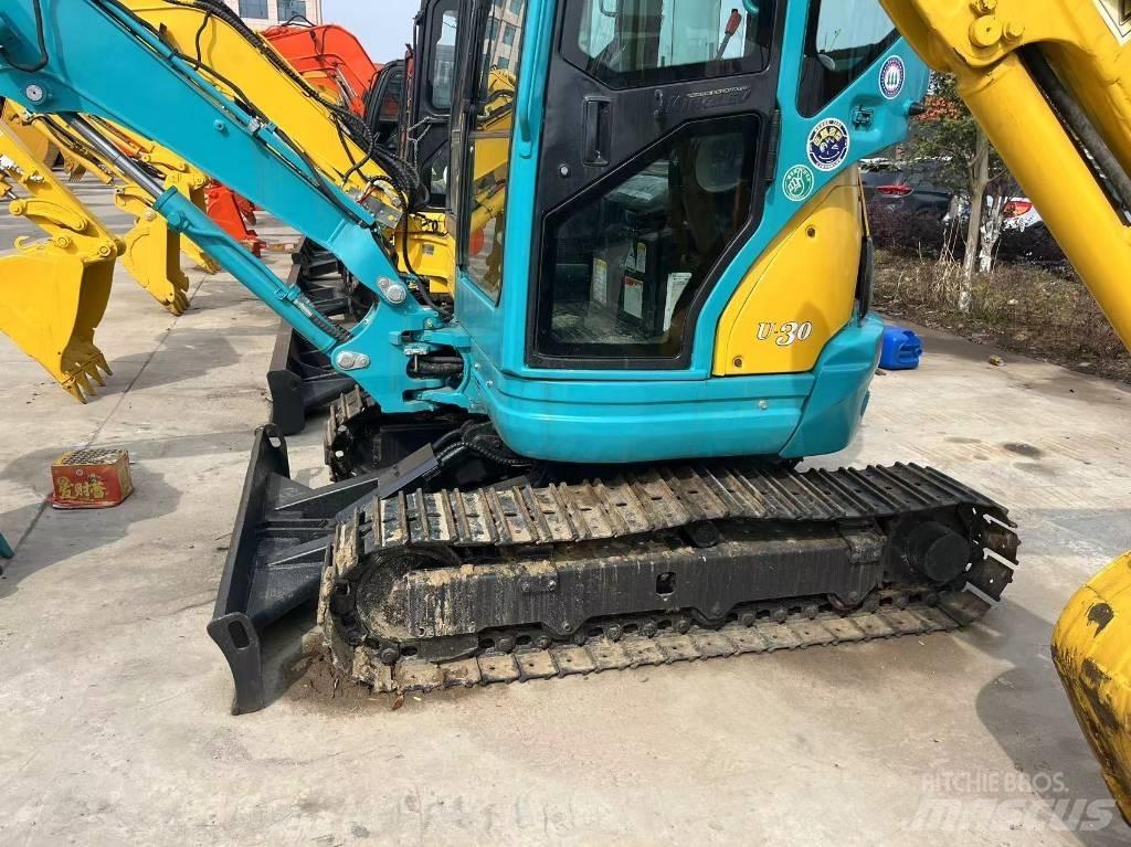 Kubota U 30 Bagri goseničarji