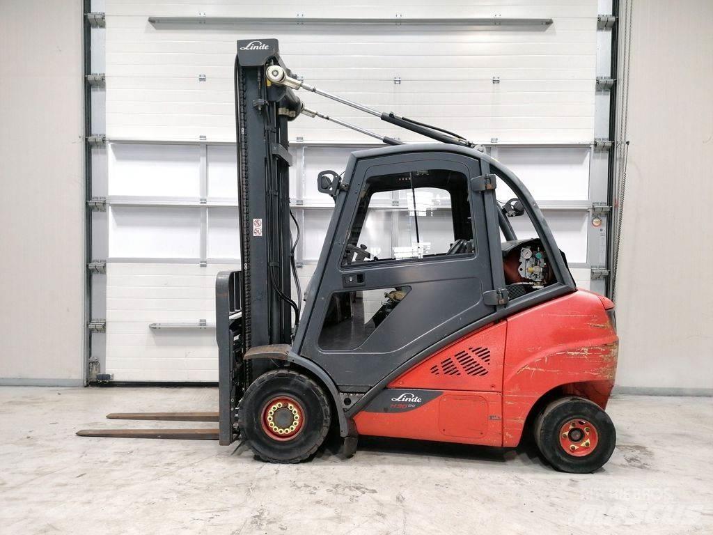 Linde H30T-02 Plinski viličarji