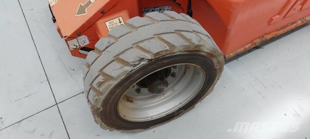 JLG E 450 AJ Zglobne dvižne ploščadi