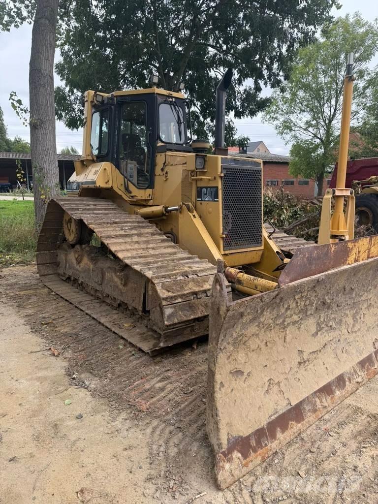CAT D5H Buldožerji goseničarji
