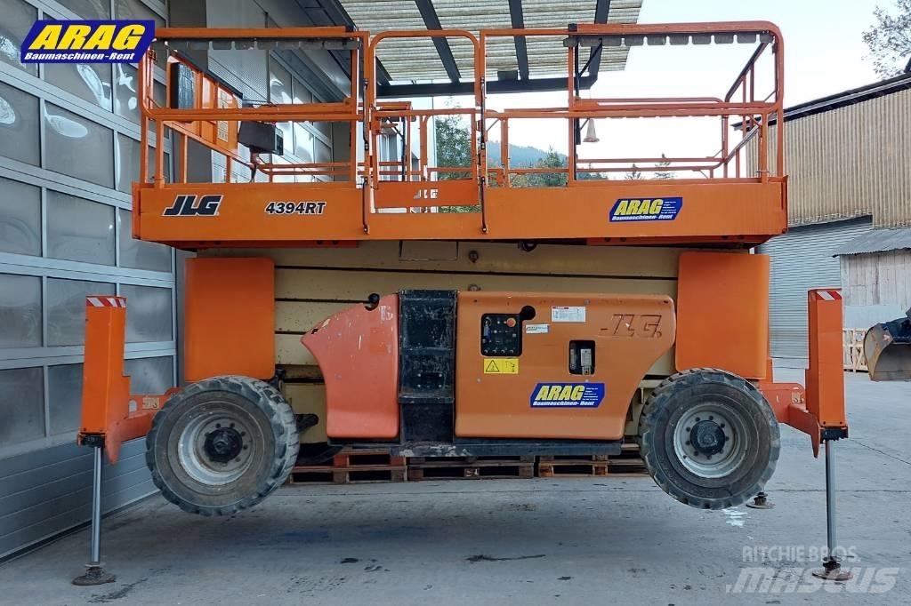 JLG 4394RT, 4x4 Škarjaste dvižne ploščadi
