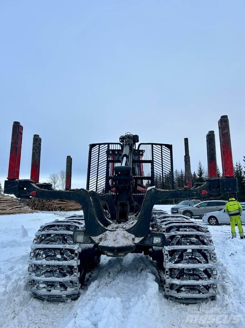 Komatsu 855 Forwarderji