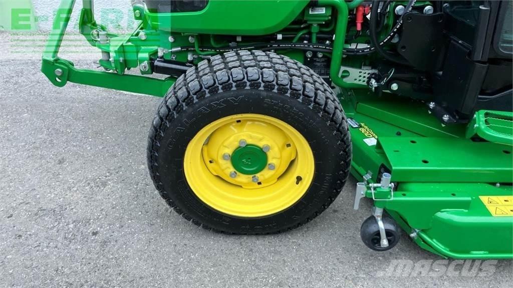 John Deere 3046R Traktorji