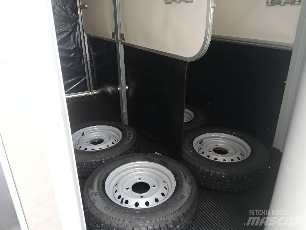 Ifor-Williams HB506 Prikolice za prevoz živine