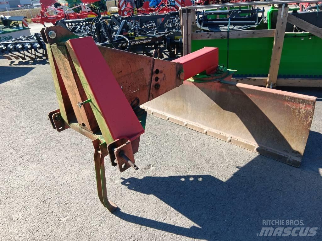 VM 220 Takalana Cestni plugi