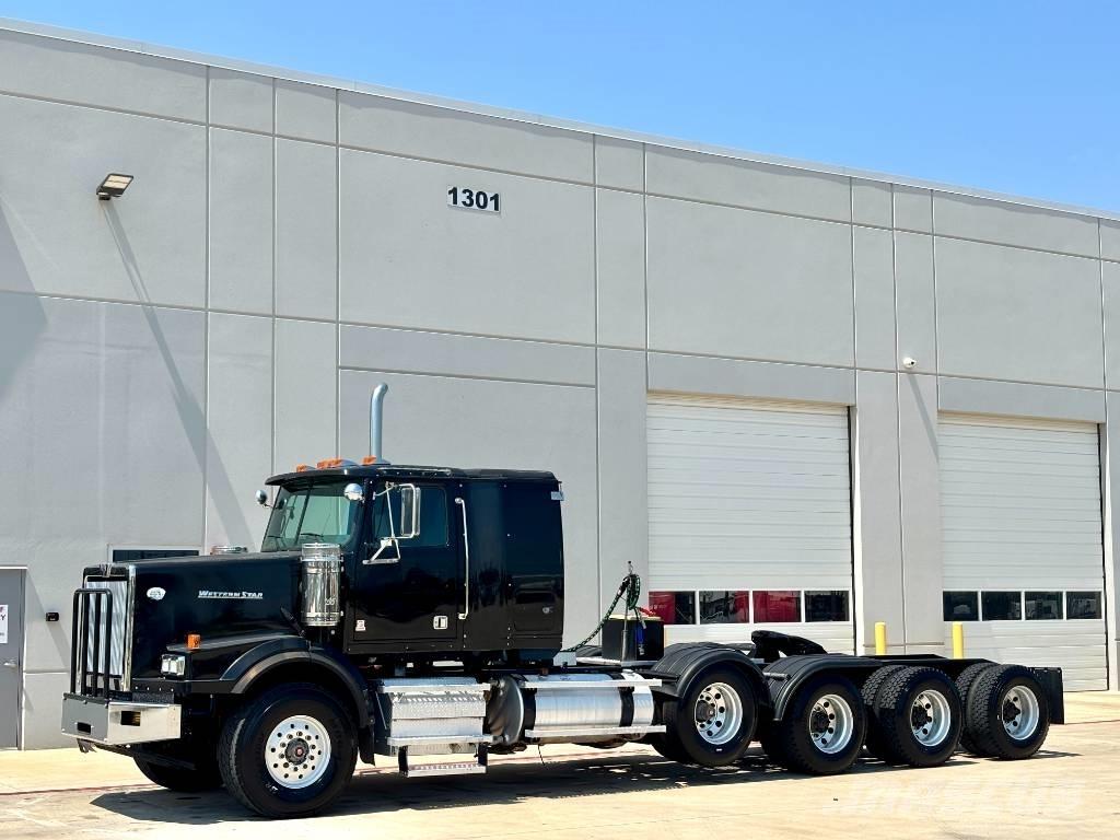 Western Star 4900 SA Vlačilci