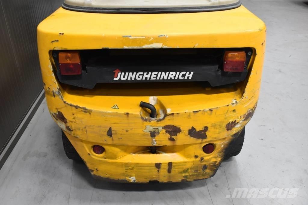 Jungheinrich DFG 435 Dizelski viličarji