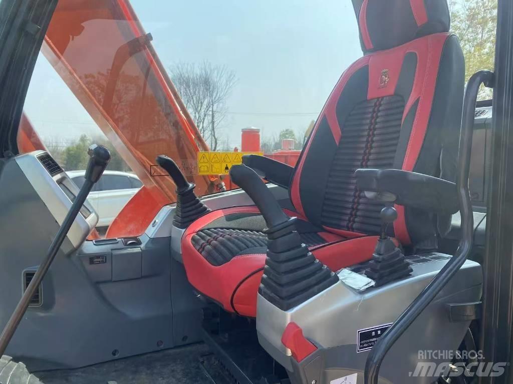 Doosan DX 75-9 C Midi bagri 7t – 12t