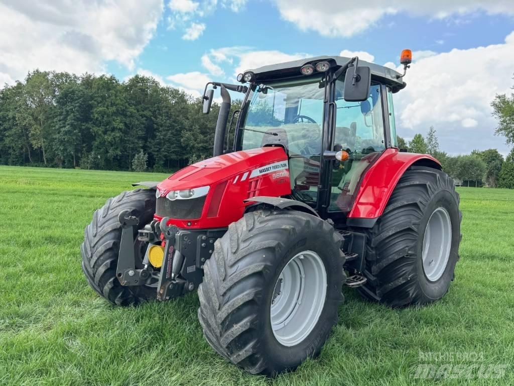 Massey Ferguson 5609 Traktorji