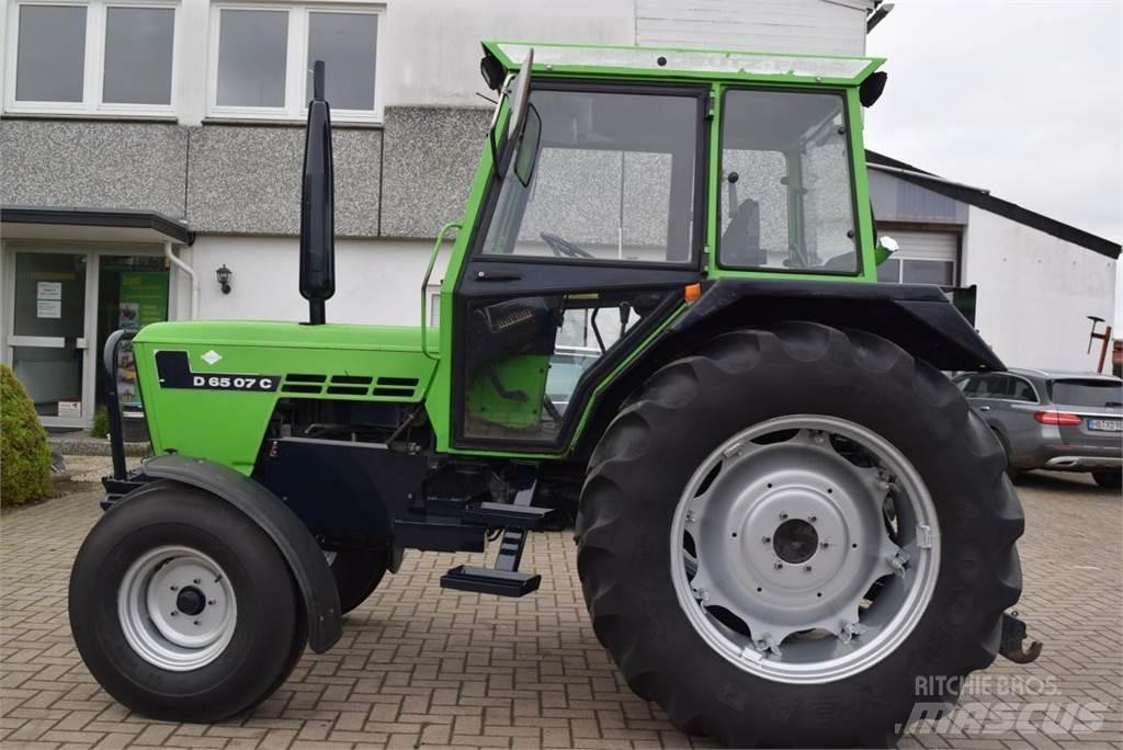Deutz-Fahr D6507C Traktorji