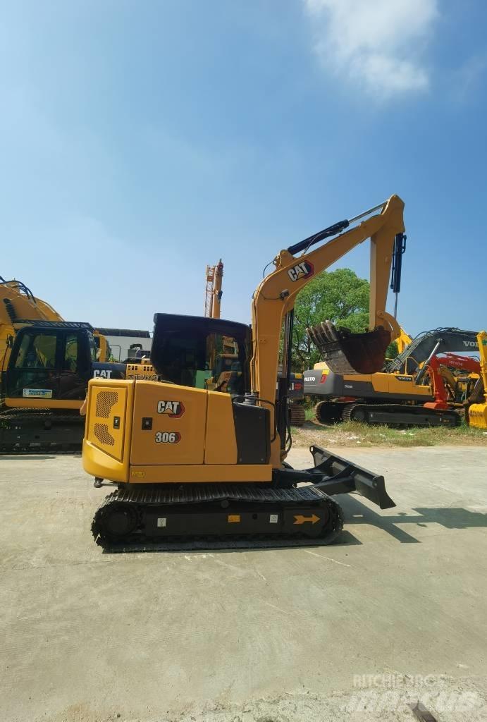 CAT 306 Mini bagri <7t