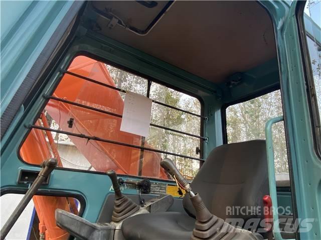 Hitachi EX200-2 Bagri goseničarji