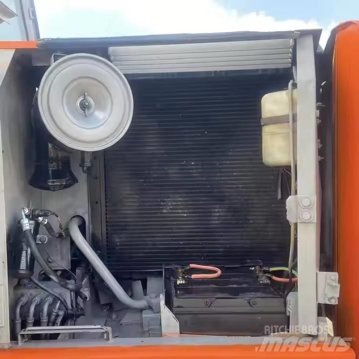 Hitachi EX120-5 Bagri goseničarji