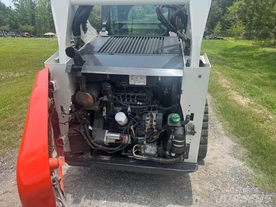 Bobcat T 590 Skid steer mini nakladalci