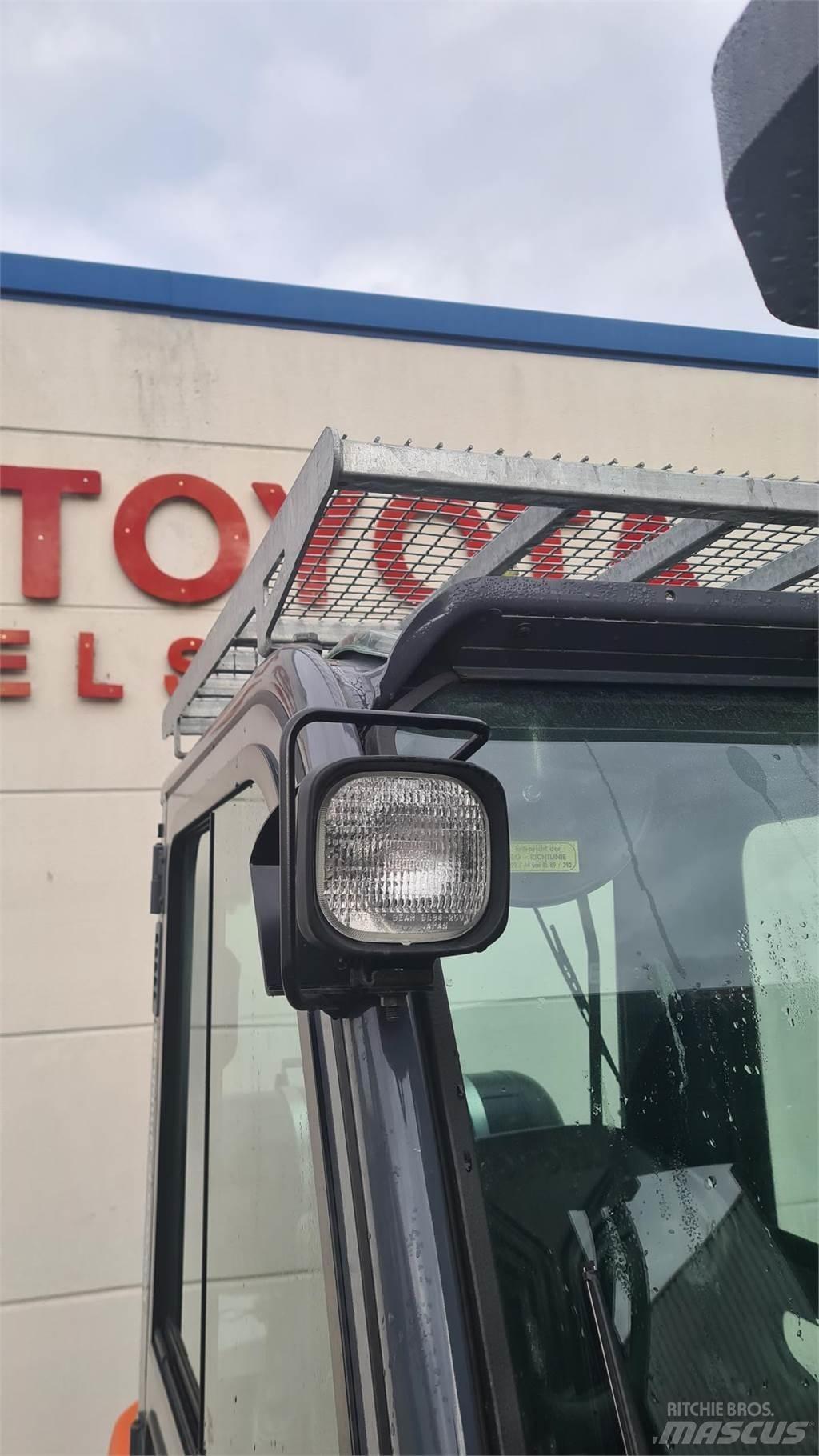 Toyota 02-8FGF30 Plinski viličarji