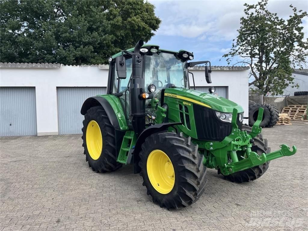 John Deere 6100M Traktorji