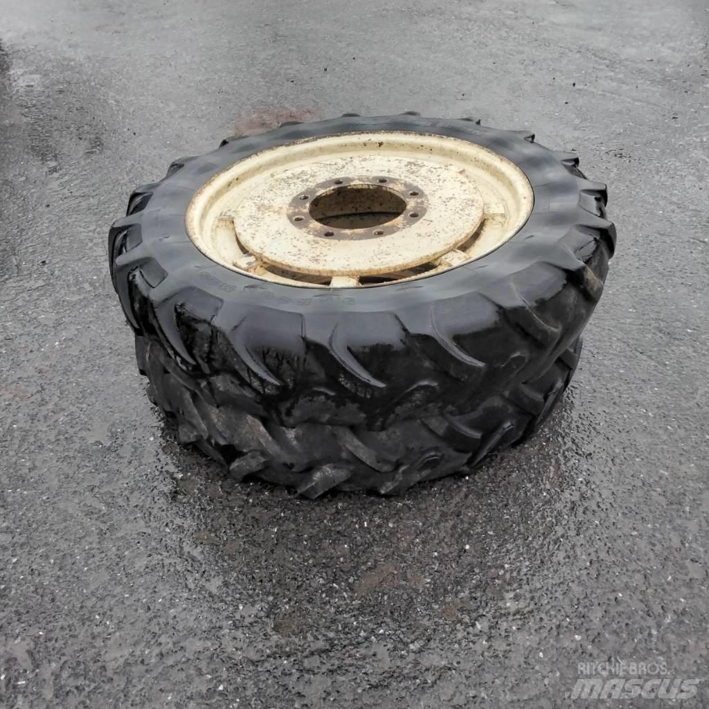 Michelin 9.5R28 Gume, kolesa in platišča
