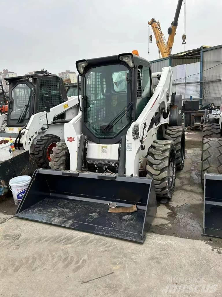 Bobcat S 750 Skid steer mini nakladalci