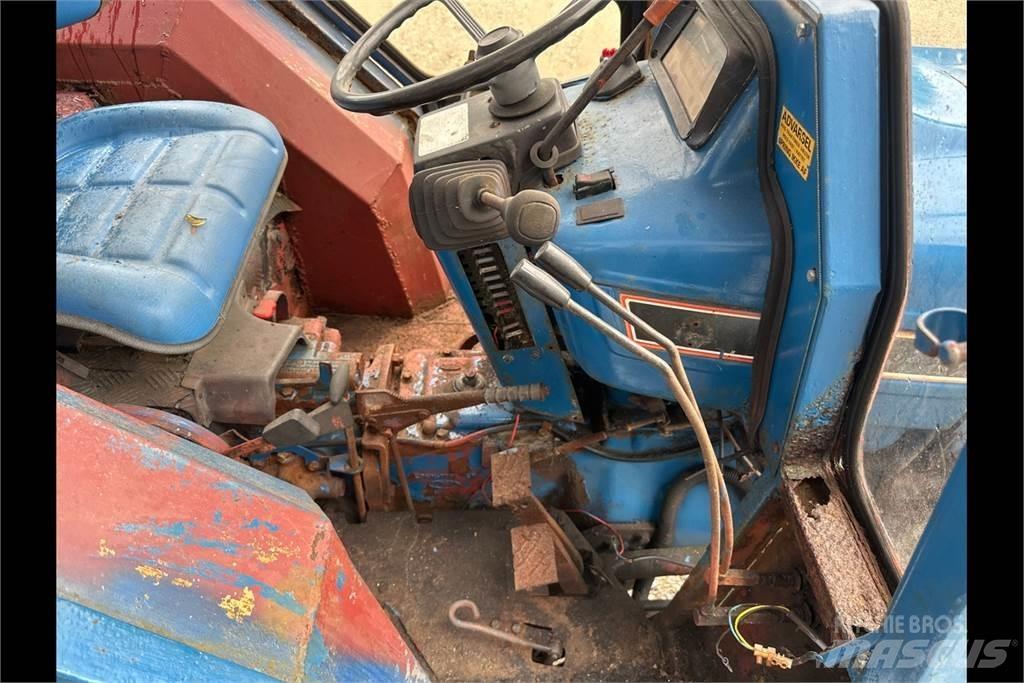 Ford 4110 Traktorji