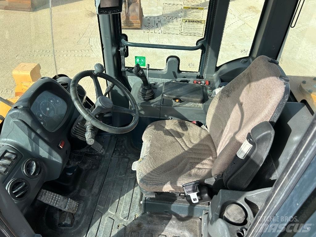 Hyundai HL 757-9 A Kolesni nakladalci