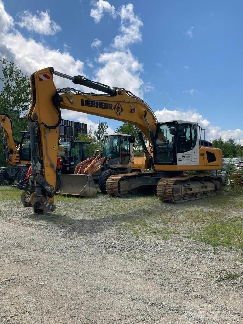 Liebherr R926 Bagri goseničarji