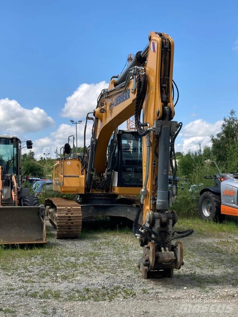 Liebherr R926 Bagri goseničarji