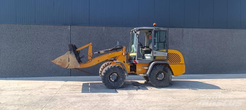 Terex TL 80 Kolesni nakladalci