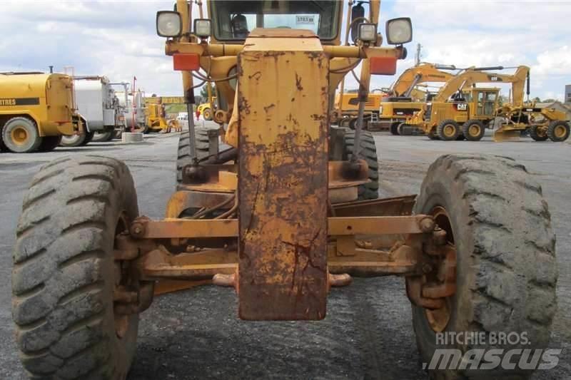 CAT 140H Grederji