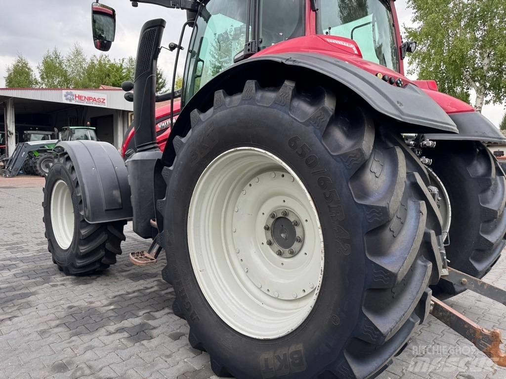 Valtra T234 VERSU Traktorji