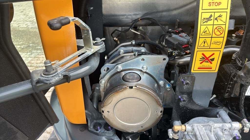 Hyundai HX 48AZ Posebni bagri