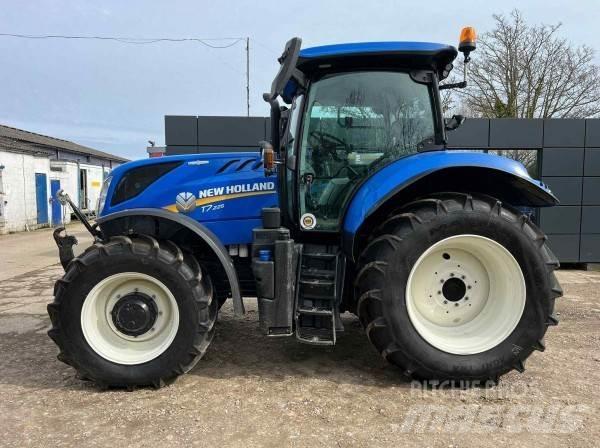 New Holland T7.225 Traktorji